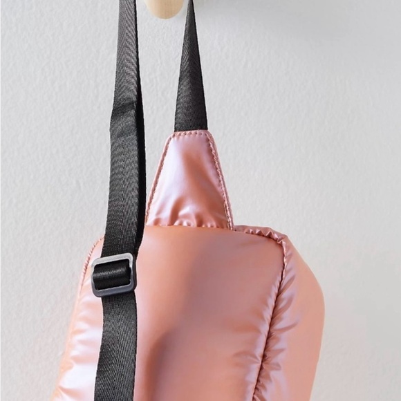NWOT Free People Pink Iridescent Crossbody Bag SOLD OUT - Picture 5 of 9